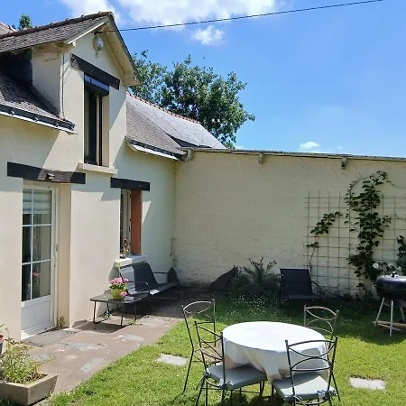 Indépendant T1, Entre Nantes Et Rennes