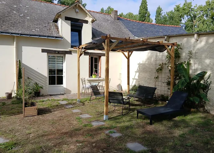 Indépendant T1, Entre Nantes Et Rennes Appartement Conquereuil