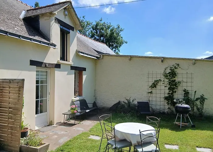 Indépendant T1, Entre Nantes Et Rennes