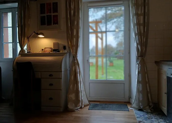 Indépendant T1, Entre Nantes Et Rennes